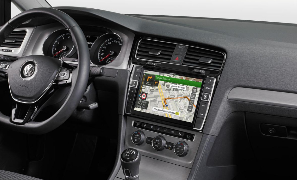 5 AVANTAGES DE L'INSTALLATION D'UN SYSTÈME DE NAVIGATION GPS DE VOITURE